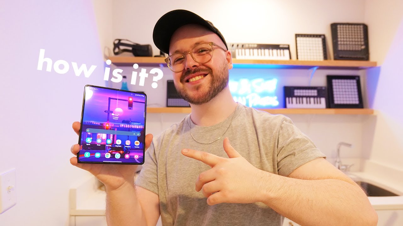 Samsung Z Fold 3 in 2022, instead of Fold 4?