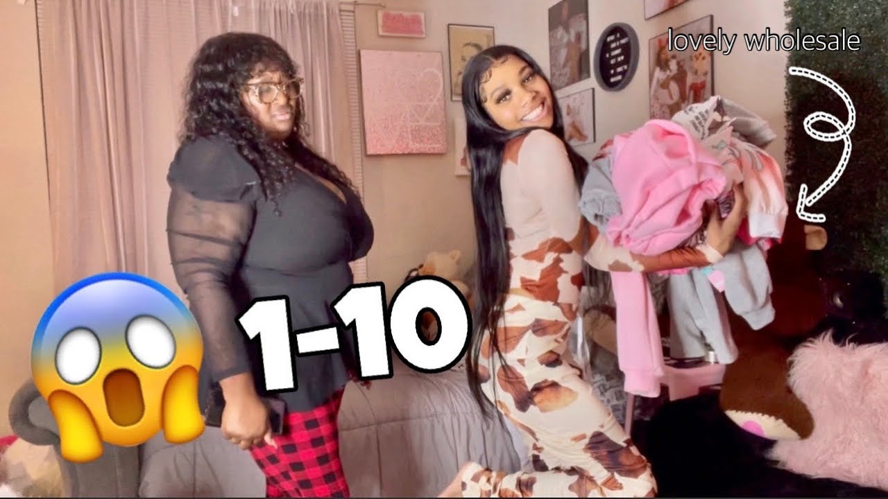 MY OVERPROTECTIVE MOM RATES MY OUTFITS ft. lovelywholesale