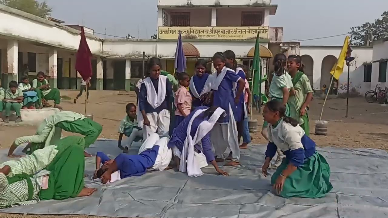 छोटे छोटे सरकारी बस बच्चों का हुनर देखिए