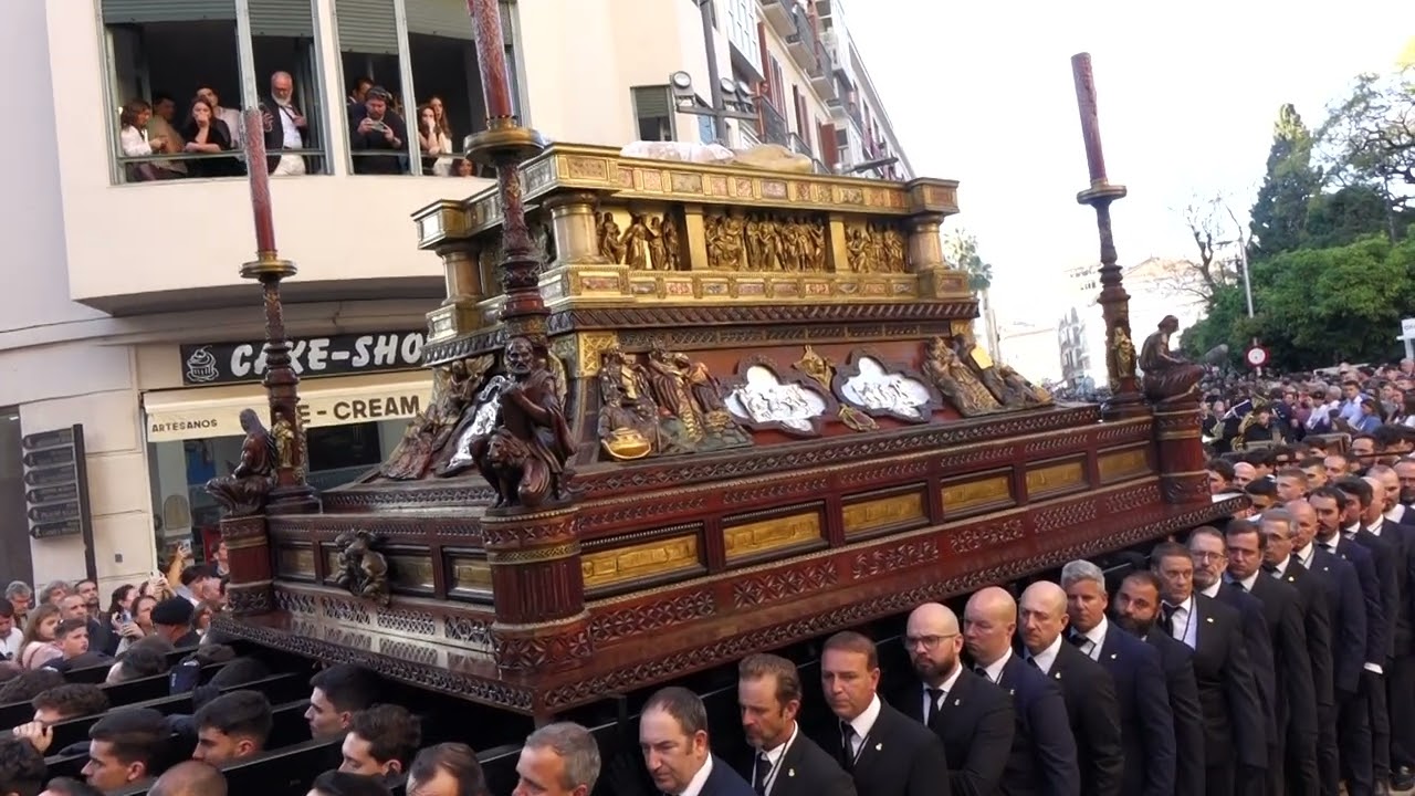 SEPULCRO. CURVA ALCAZABILLA-CISTER. SEMANA SANTA MALAGA 2025