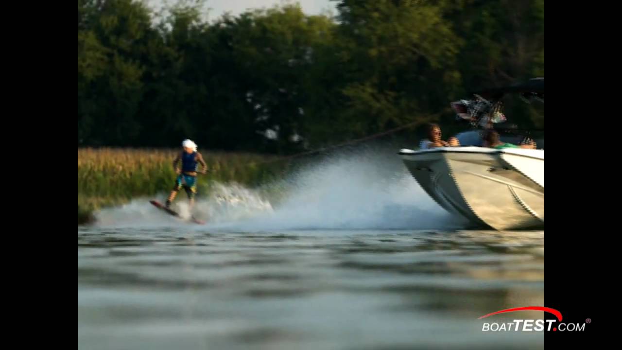 Axis Wake Research A22 2010 - By BoatTEST.com