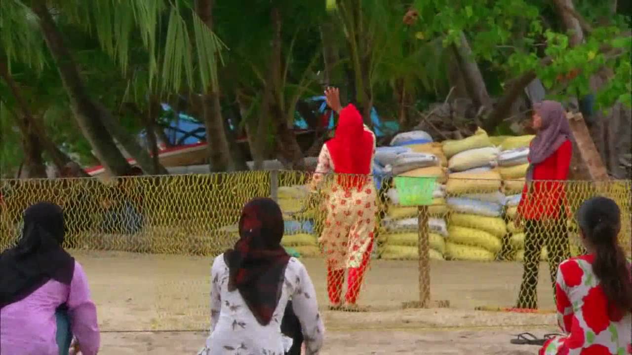 Maldives   Islands - Soneva  Gili - Maldives People ( part 4 )