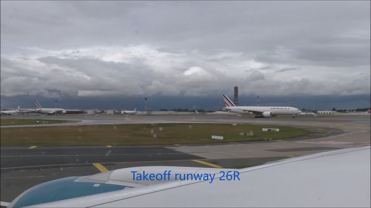 Vietnam Airlines A350XWB : Paris to Hanoï (full flight review)