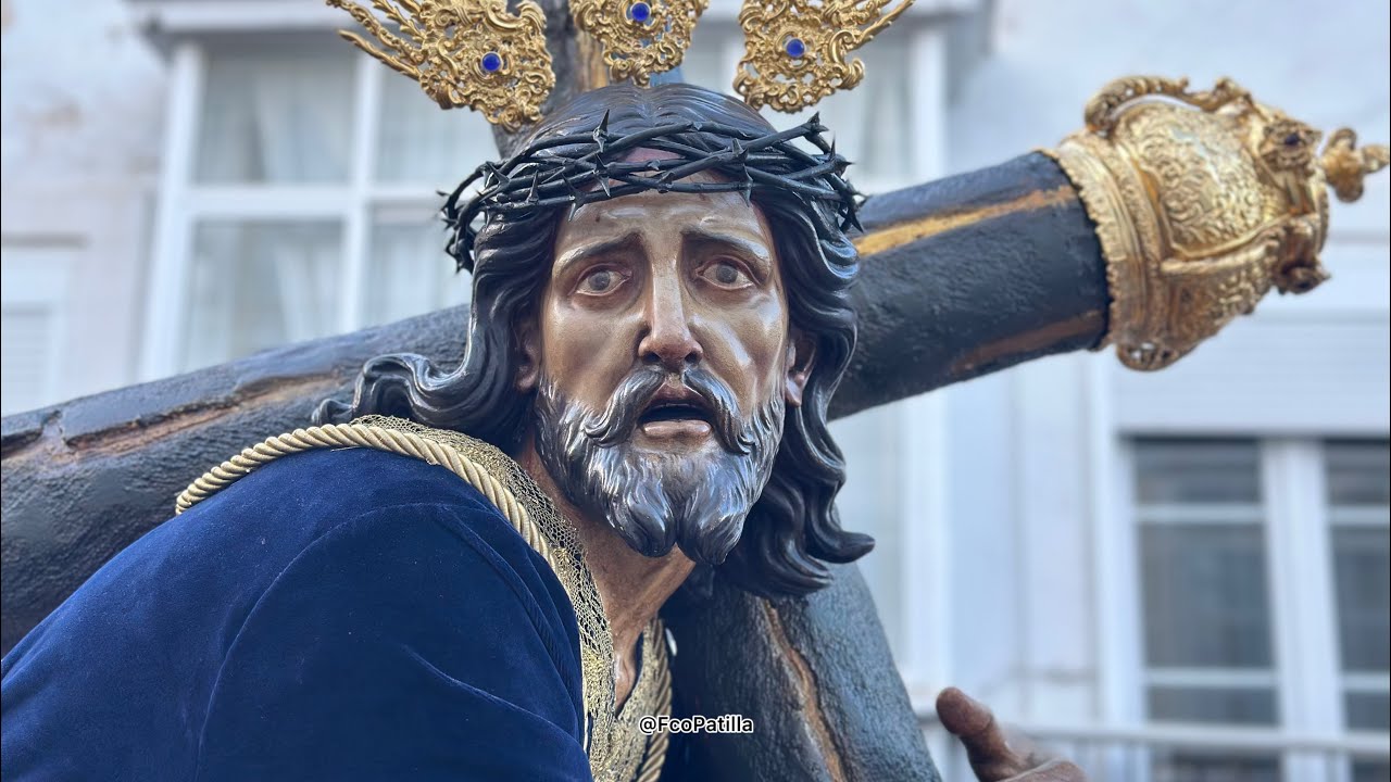 Martes Santo 2025 Sanlúcar de Barrameda salida  procesional Hdad del Consuelo
