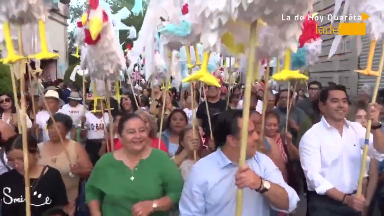 Con la Fiesta del Gallo, inicia el Festival 492 Aniversario Santiago de #Querétaro EC(H)O
