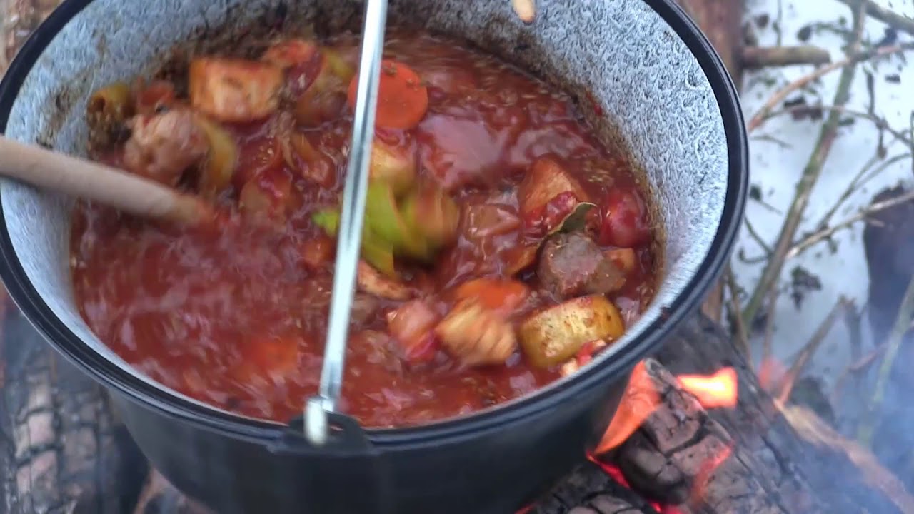 Hungarian Goulash out of the pot - Traditional Reciepe