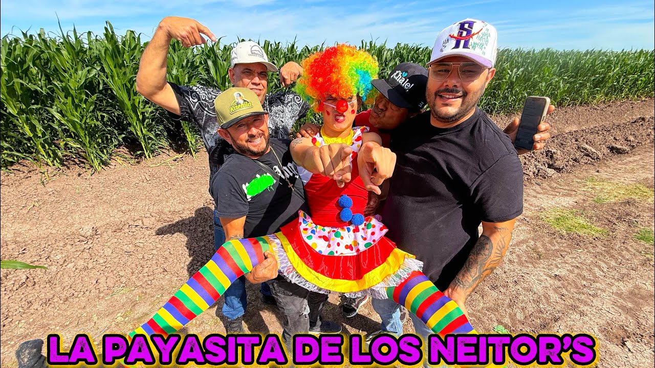 La vestimos como payasito#humor #comedia #broma 