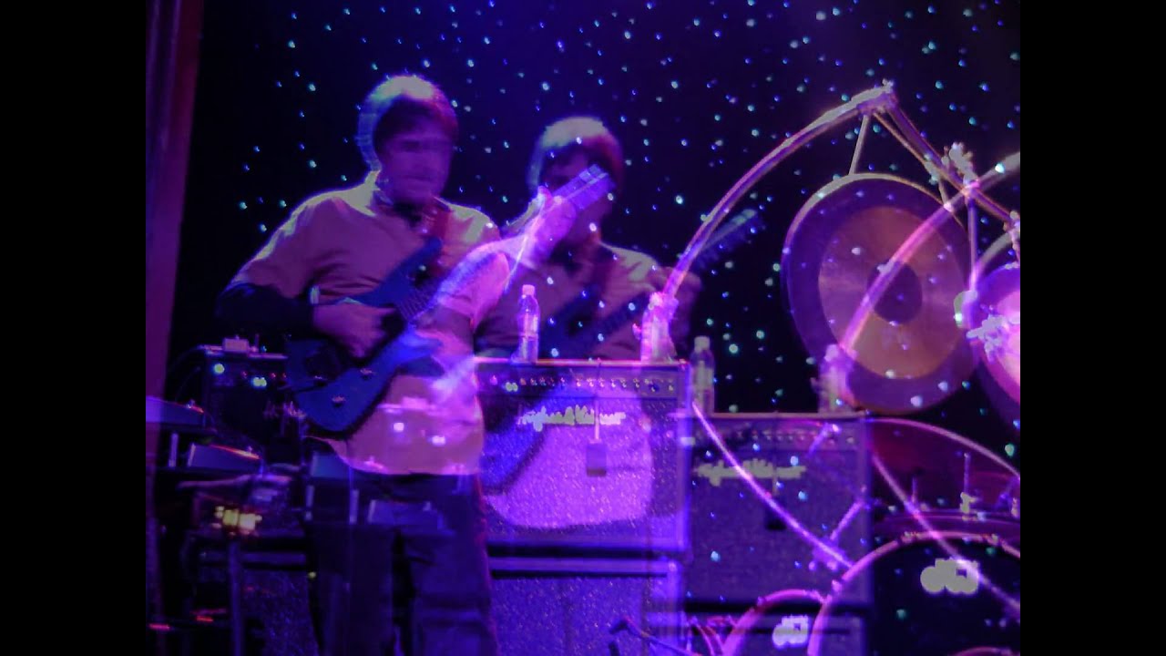 2010 Holdsworth, Levin, Bozzio, Mastelotto live in Seattle photo slideshow!