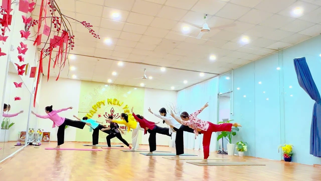 Phố xuân - biên :Nhàn nguyễn 