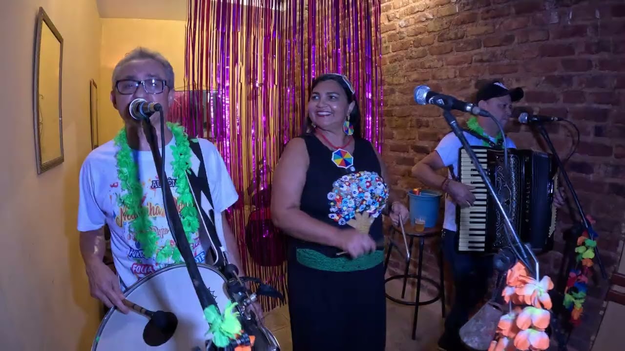 (Resto de Amor/ Deixe o Dia Clarear / Gelo Na Farinha / De Olho na Janela)Com Jacinto Timbo no Vocal