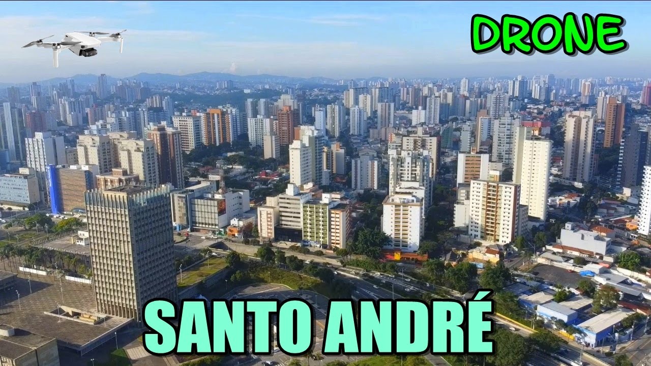 Drone sobrevoa a área central de Santo André - Grande ABC - São Paulo