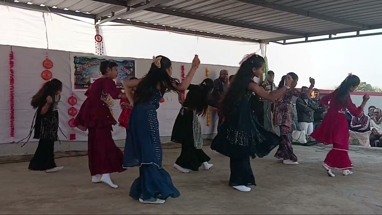 અચ્યુતમ કેશવમ 