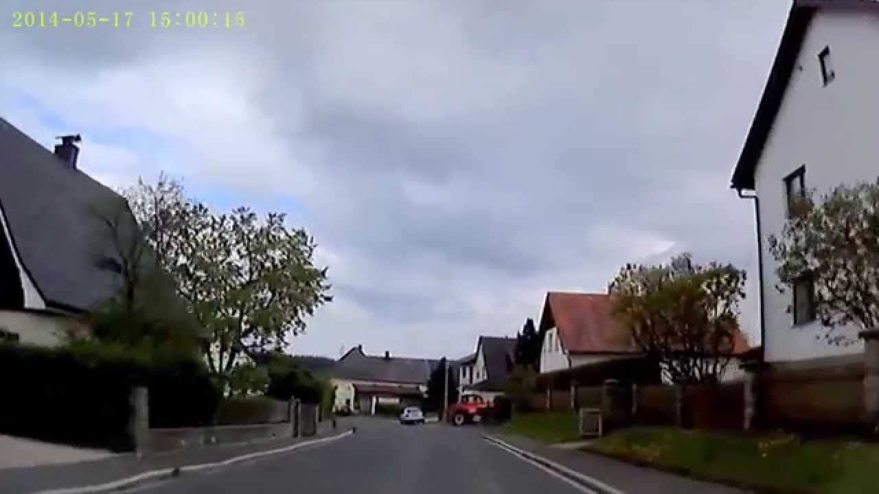 D: Mehlmeisel. Landkreis Bayreuth. Ortsdurchfahrt. Mai 2014