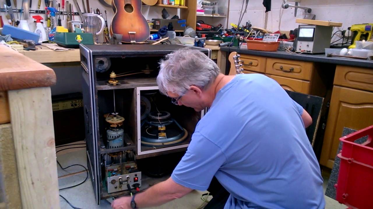 Sharma Rotary Speaker Leslie Cabinet