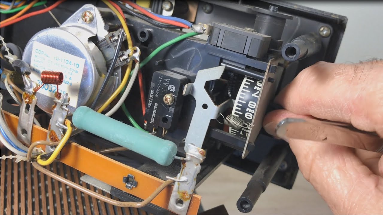 How a flip clock alarm works