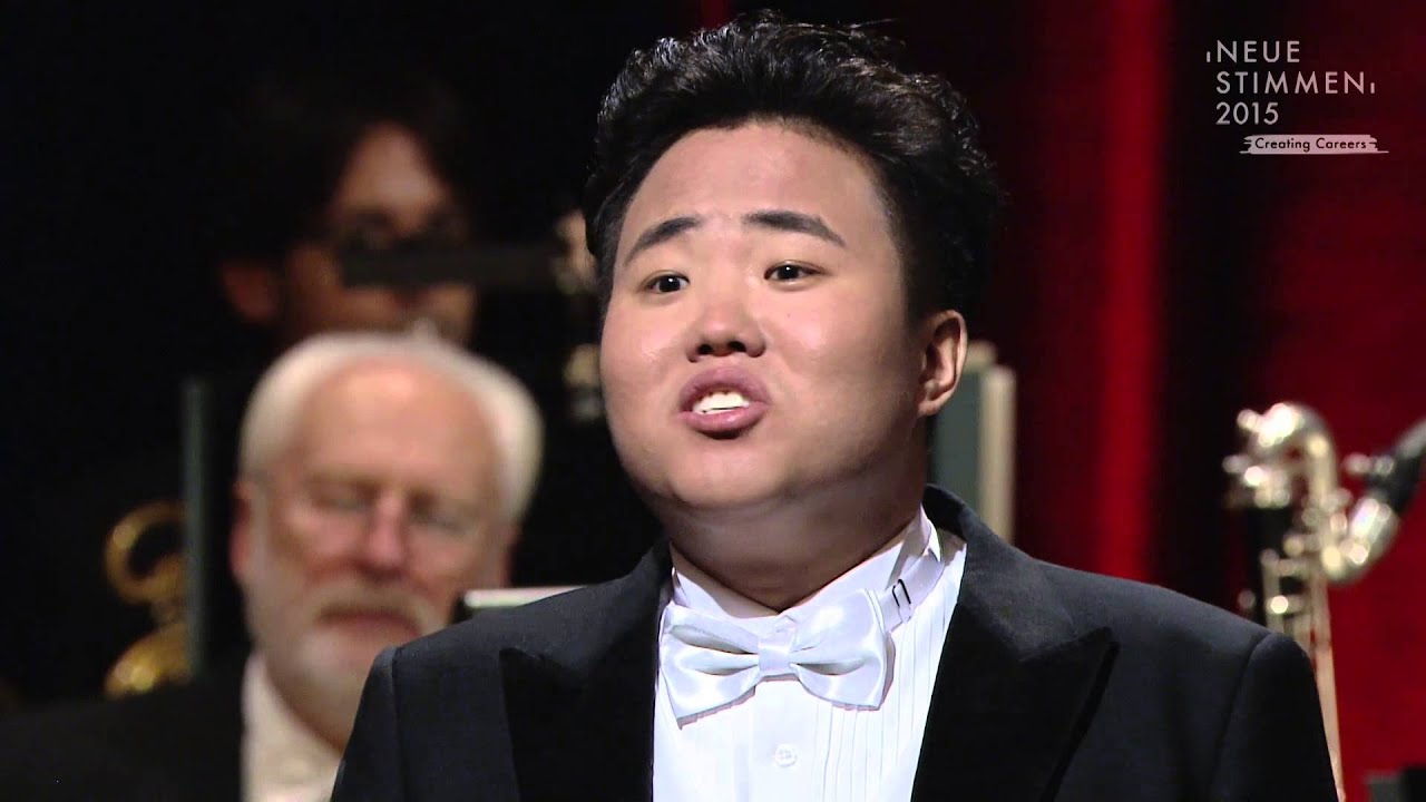 NEUE STIMMEN 2015 - Final: Chen Dashuai sings 