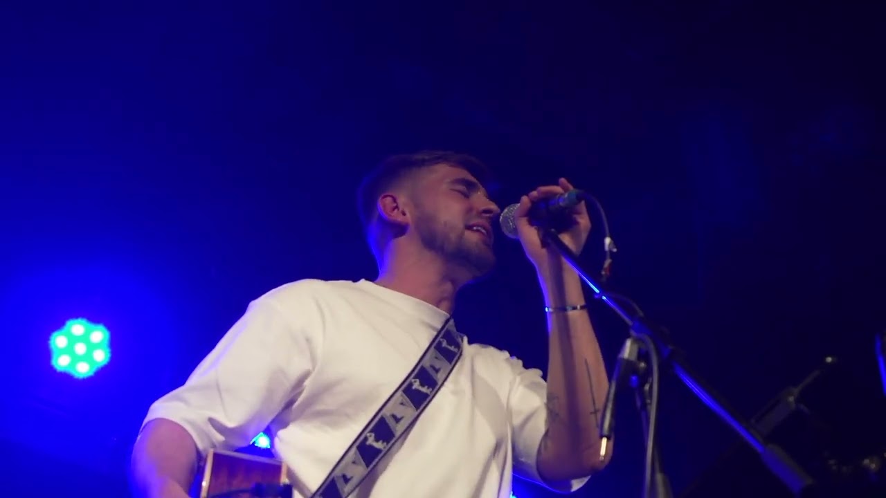 Teddy Swims - Lose Control (Tom James feat. Blair Dunlop) Live in London
