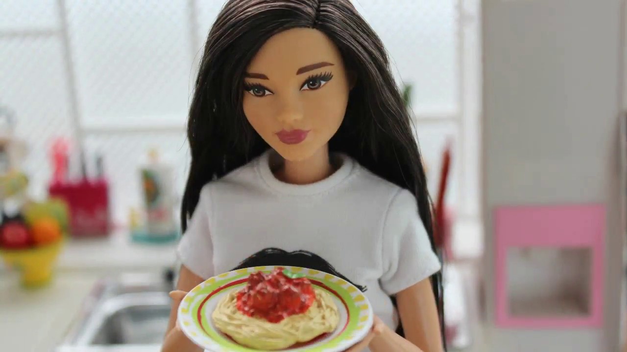13. stop motion - Barbie's ordinary daily routine