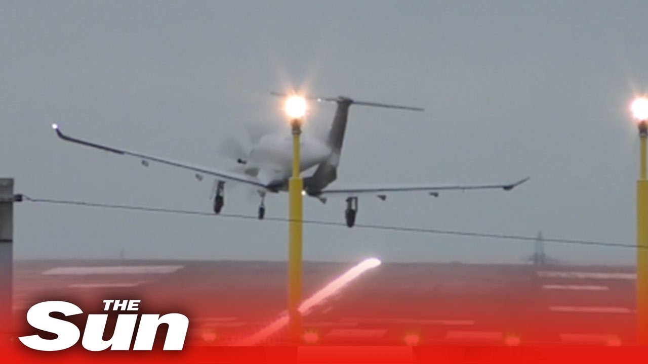 Storm Barra: Plane struggles to land in fierce winds in Manchester