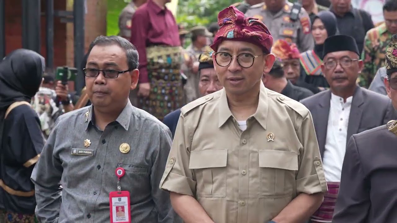 KILAS INDONESIANA - KUNJUNGAN KE CAGAR BUDAYA TAMAN NARMADA