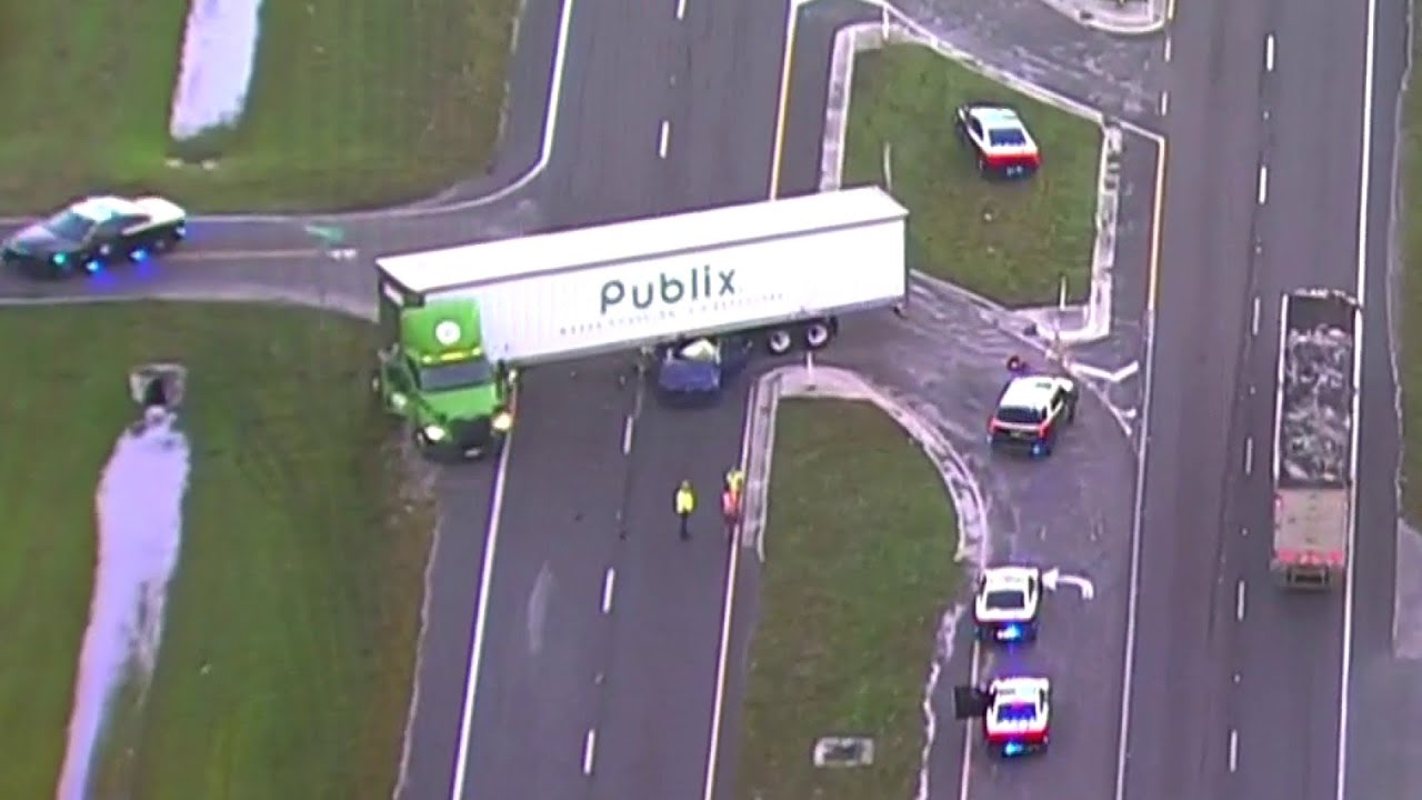 Fatal crash involving Publix semitrailer closes US-192 in Osceola County