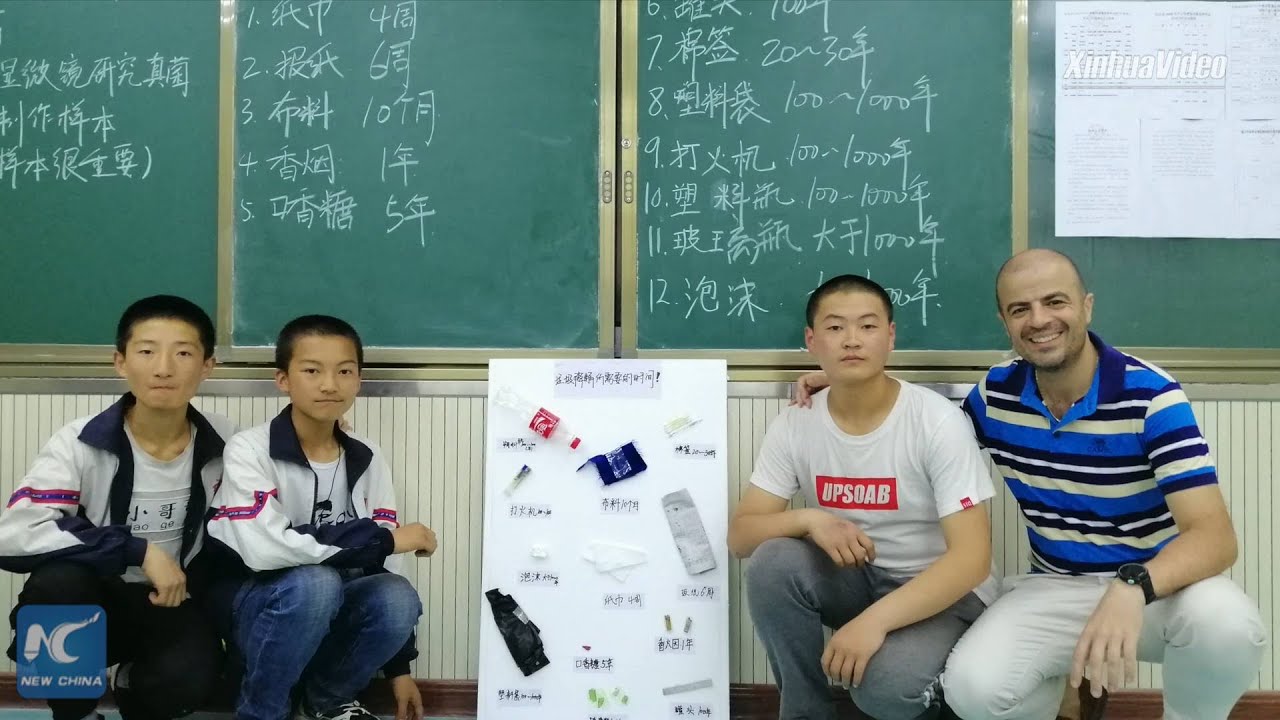Vlog: Italian teacher inspires students in rural China
