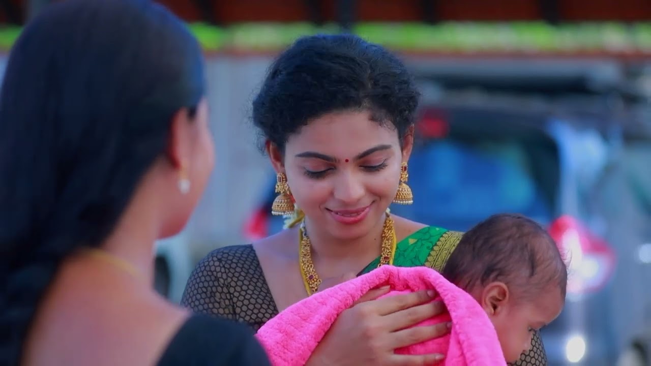 Subhathra Thwarts Aghalya's Conspiracy - Kannathil Muthamittal - Full Ep 149 - Zee Tamil