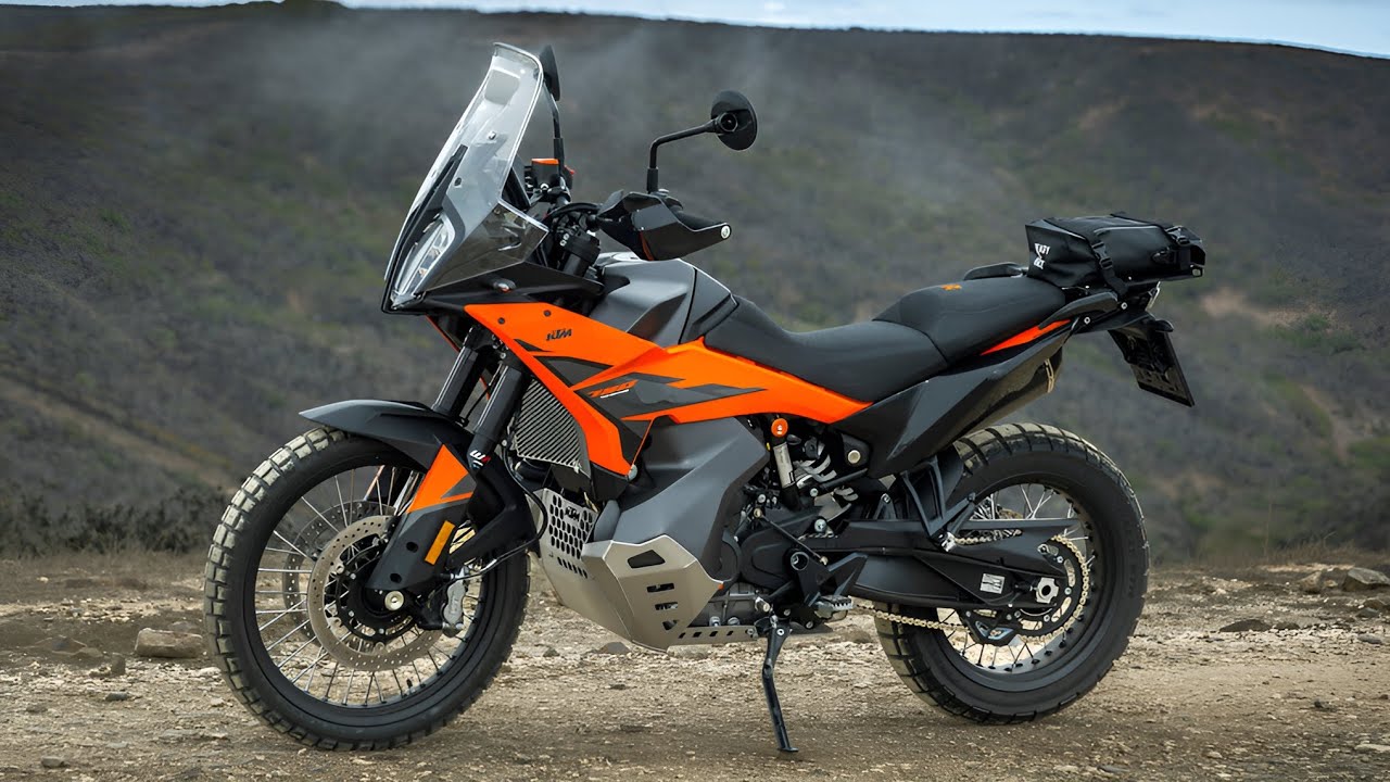 KTM 790 ADVENTURE 2025 года — обновлённый дизайн, подвеска и электроника