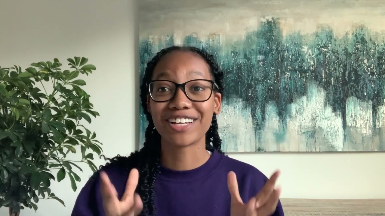 Alexa Bell   | 2022 What's Ne[x]t Scholarship Winner