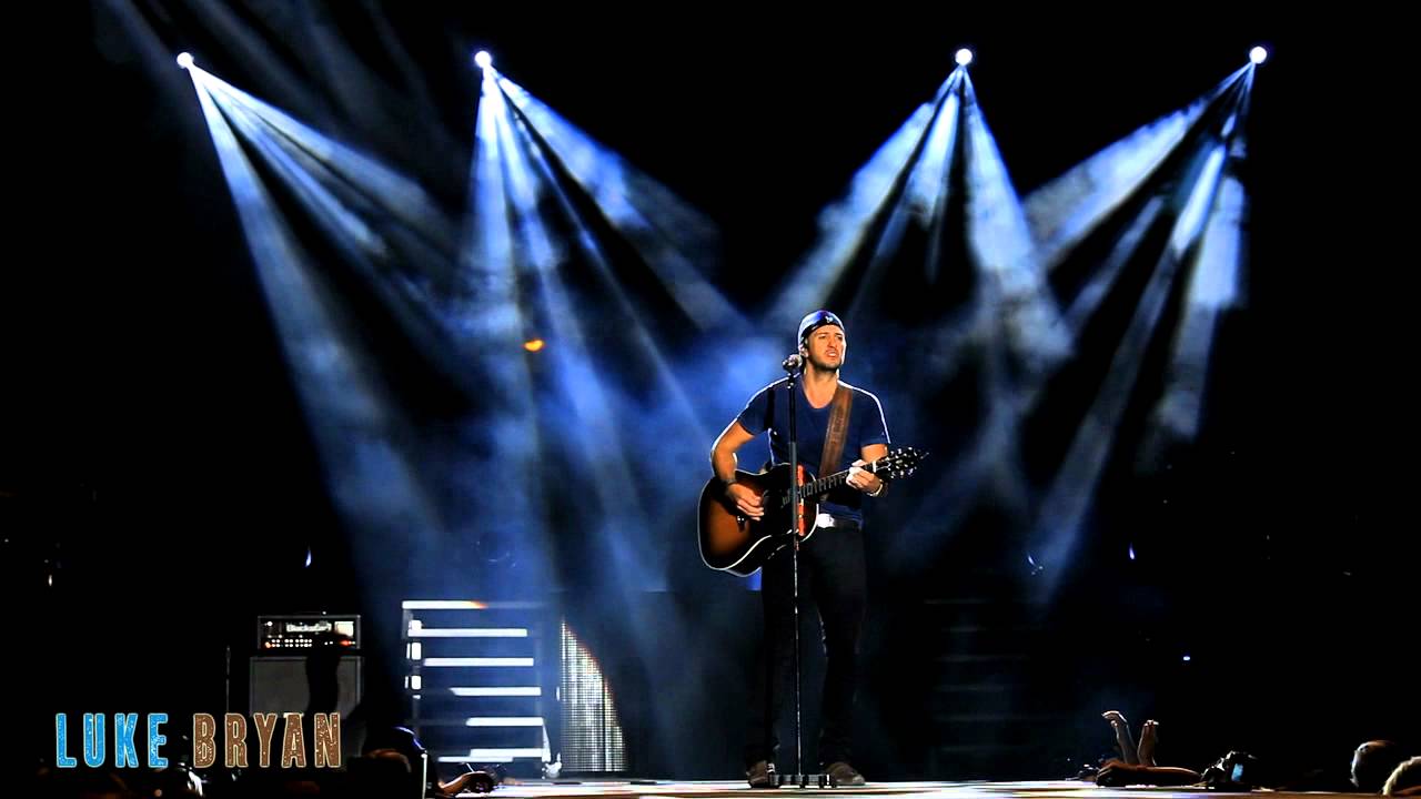 Drink A Beer - Live from the Luke Bryan Farm Tour 2012