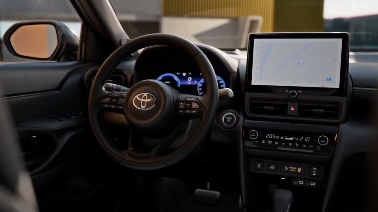 Toyota Yaris Cross 2024 - official video