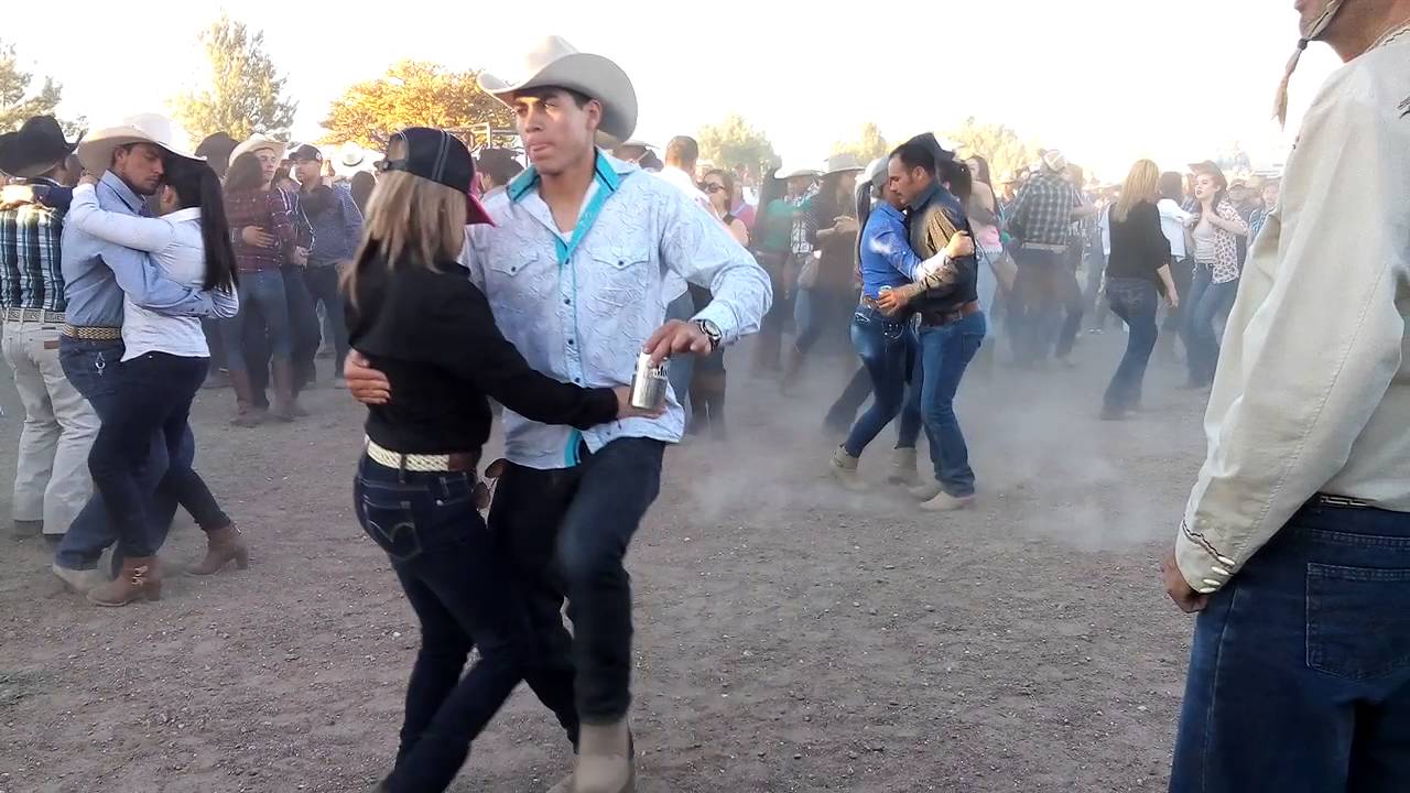 Asi se Baila En Zacatecas!!!