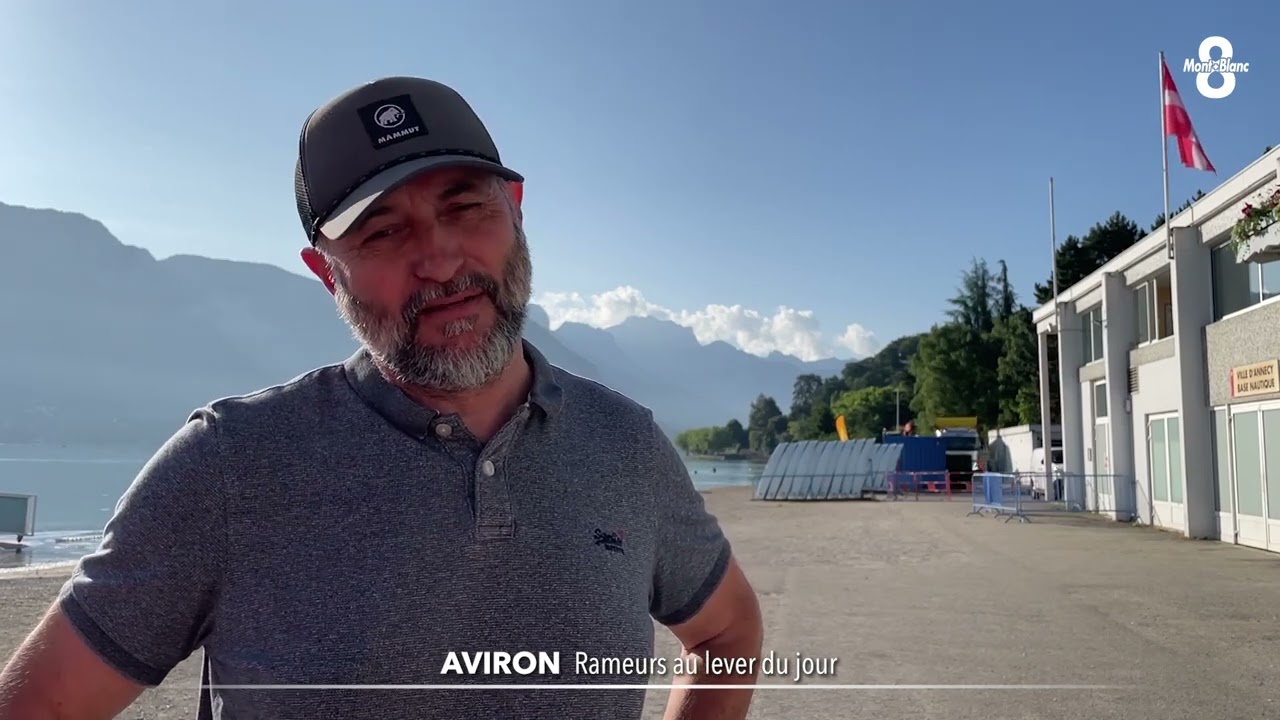 Rameurs au lever du jour