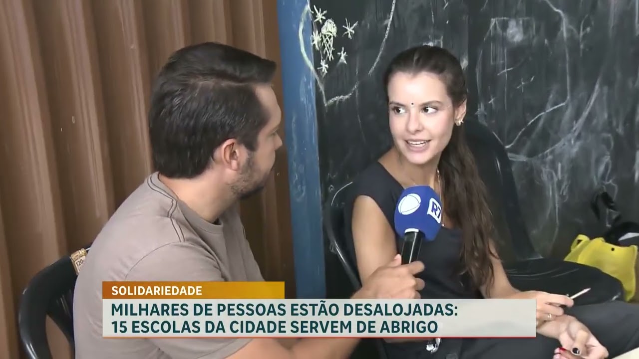 Mais de 4 mil pessoas estão abrigadas em escolas após chuvas em Juiz de Fora (MG)
