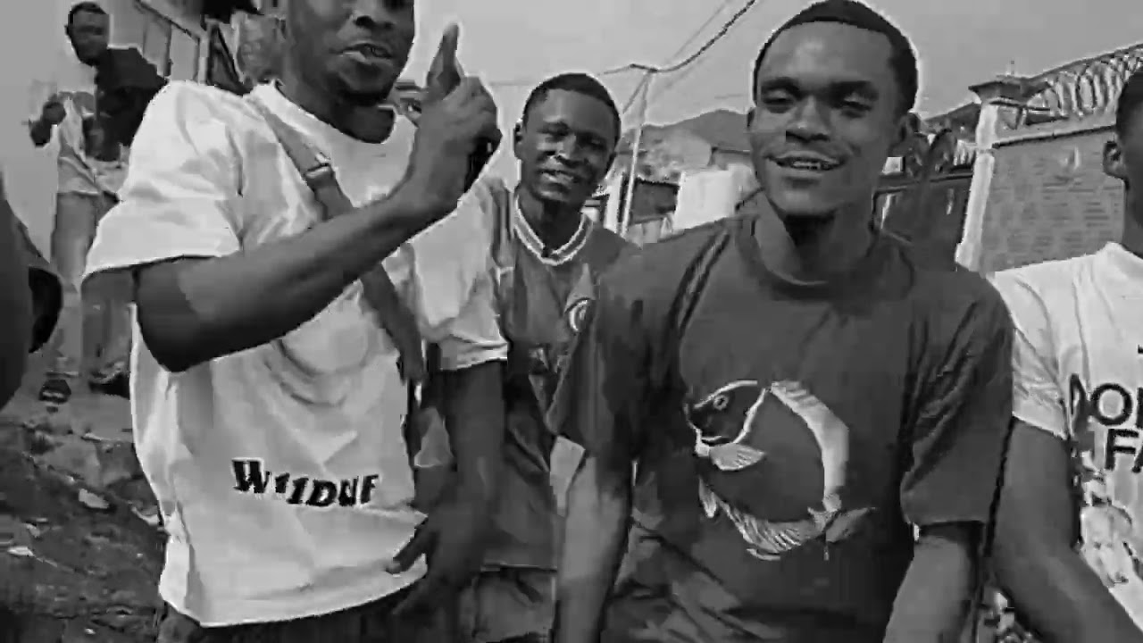 Mtk wakaba - MABÉ (clip_Visualiser)