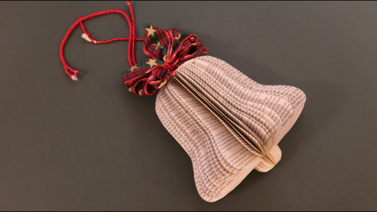 Glocke basteln mit Buch