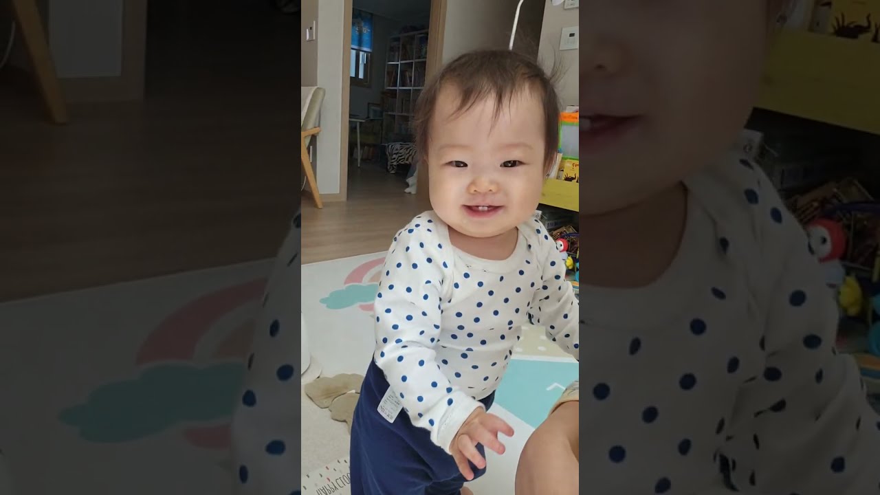자고 일어난 윤지 머리가 귀여워서(말안해요^^) #koreanbabyvlog