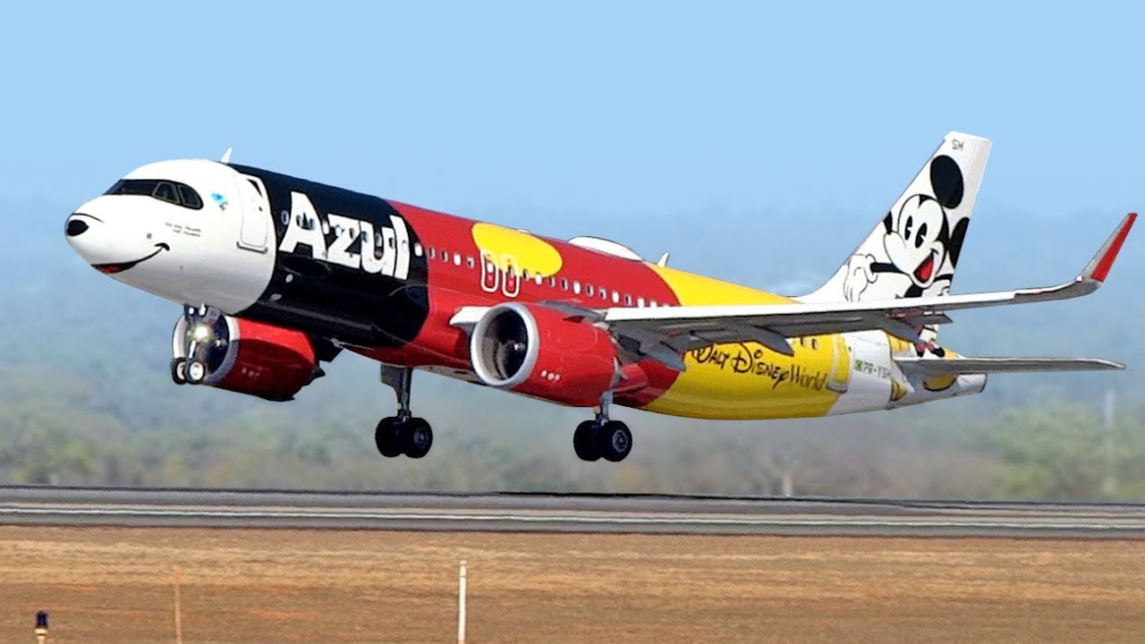 Aviões com Pinturas Especiais Decolando e Pousando no Aeroporto de Brasília