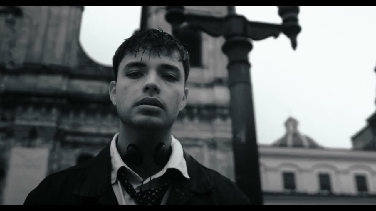 Manuel Lizarazo - Bonita (Official Video)