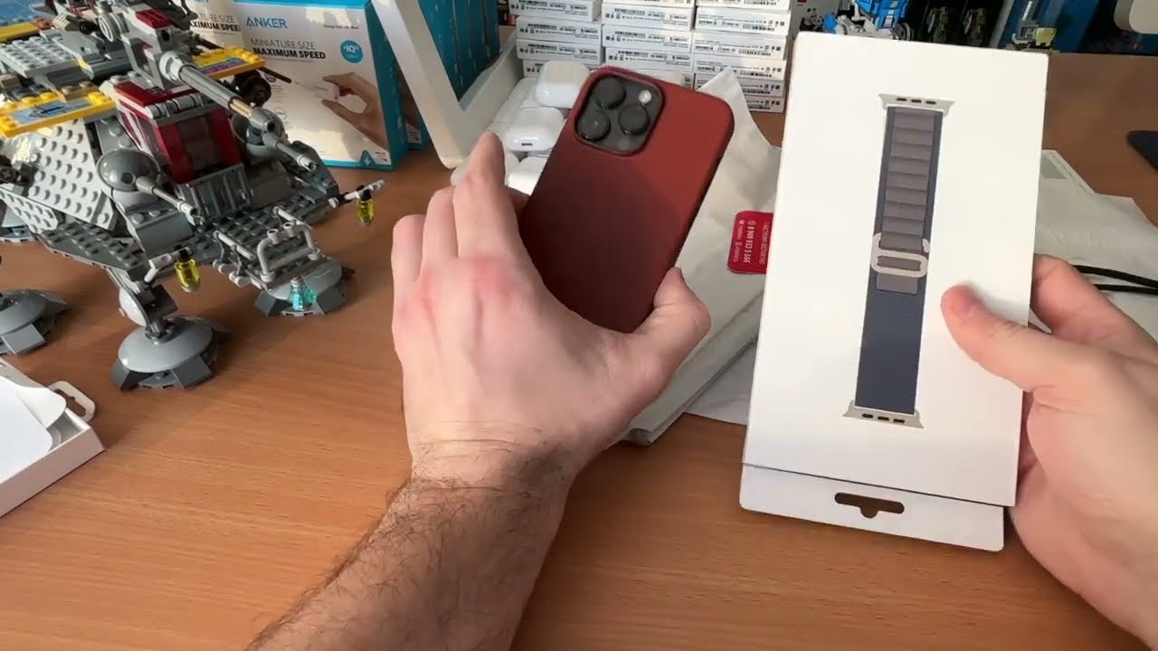 Заказал последний чехол - легенду. Оригинальный leather Case