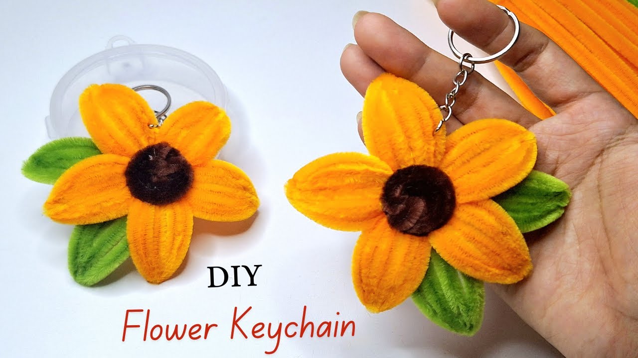DIY Sunflower | How to Make Pipe Cleaners Sunflower Keychain