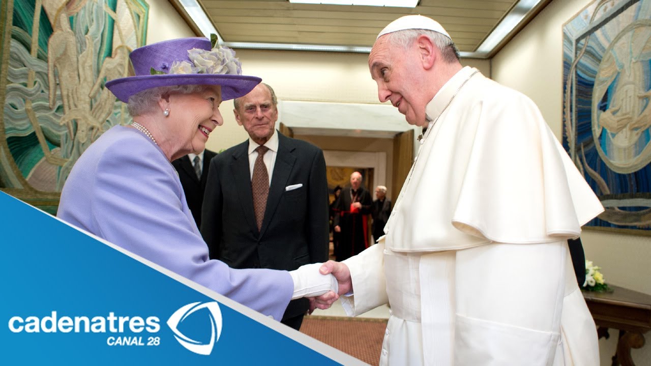 Papa Francisco recibe a la reina Isabel II en El Vaticano