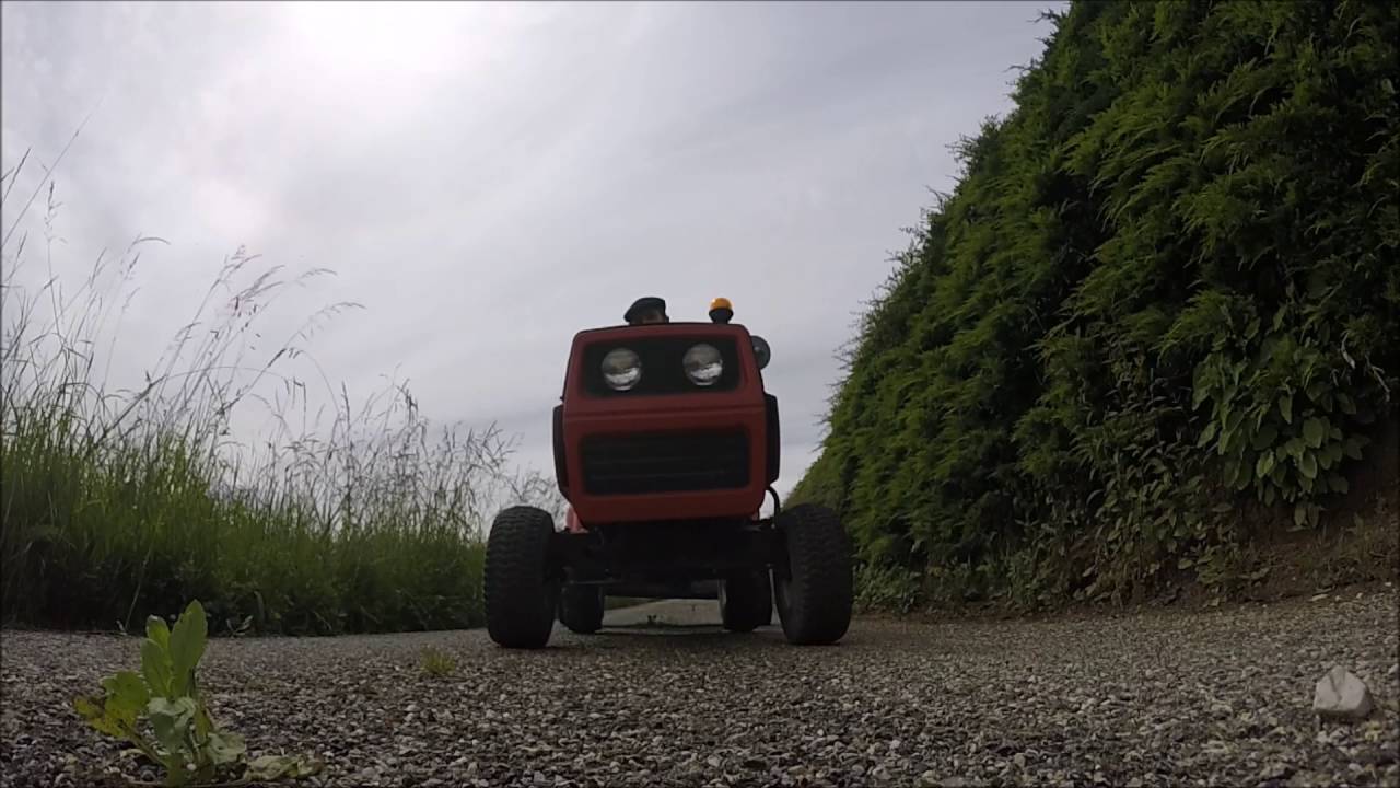 [gopro] transport d'herbe en tracteur tondeuse 2016
