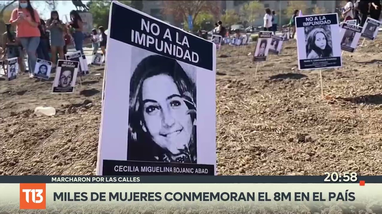 Día de la Mujer 2022: Miles de mujeres conmemoran el 8M en Chile