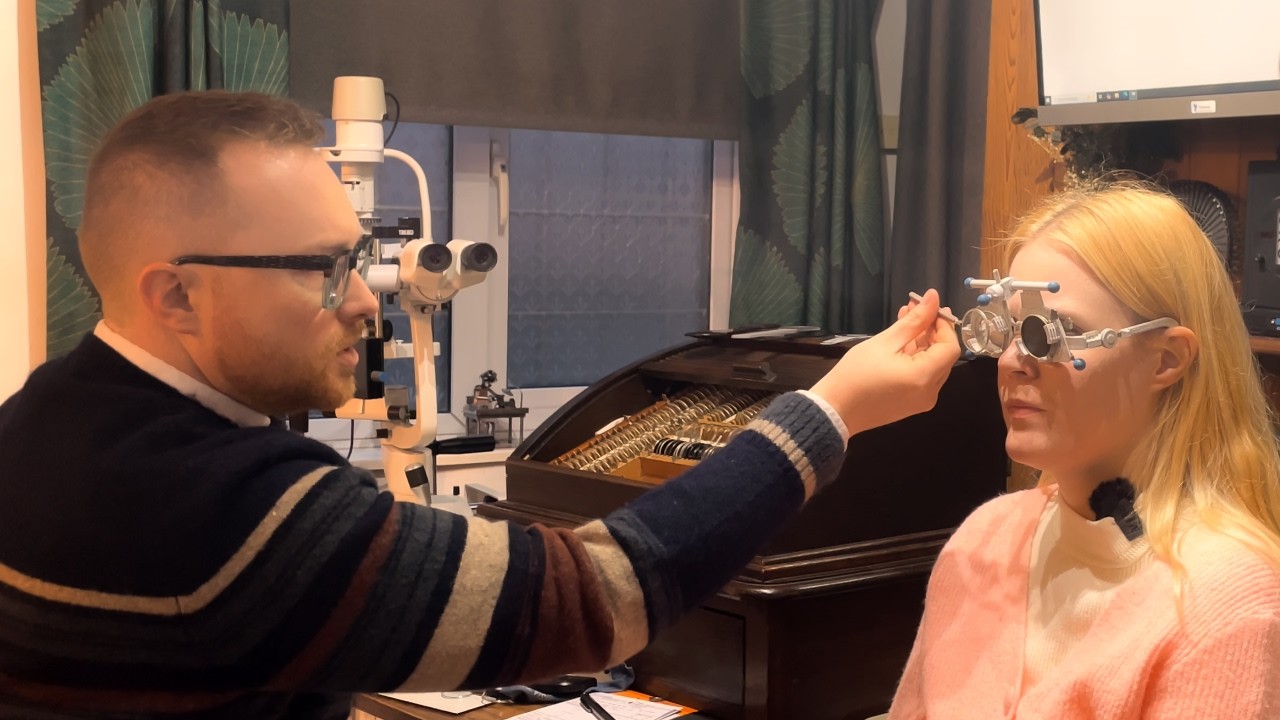 Real ASMR Eye Exam in Leicester (Unintentional, Real Person ASMR)