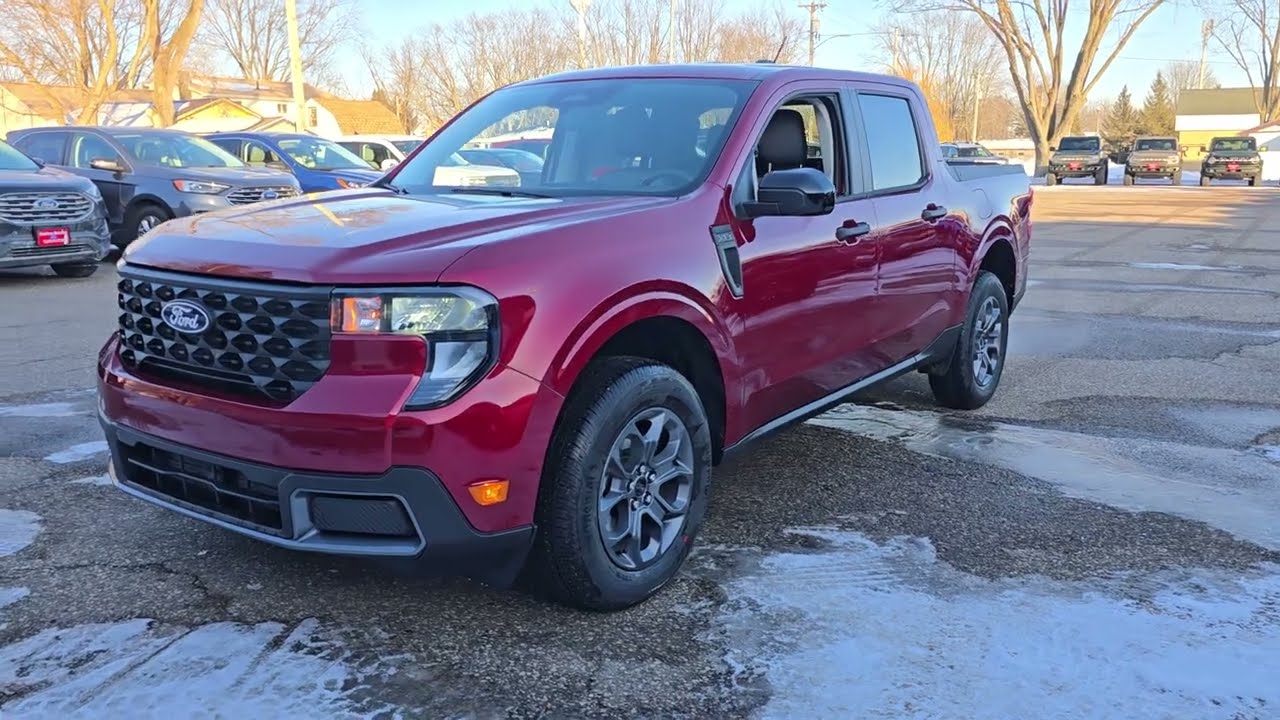 2026 Ford Maverick XLT NT652