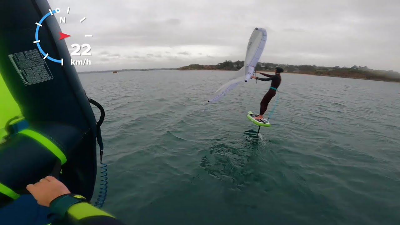 Nav en wing-foil en Veloce l-h