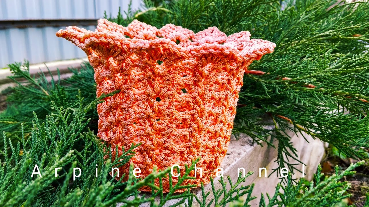 Круглая корзинка крючком. Очень красивая !!!