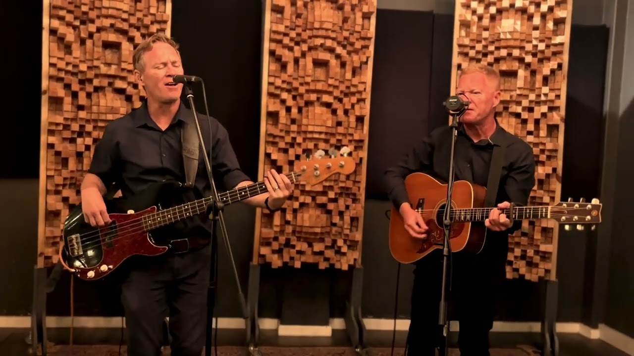 The Black Lapels - Cover - Thunder - recorded live at Echo Studios, Durban KZN, South Africa
