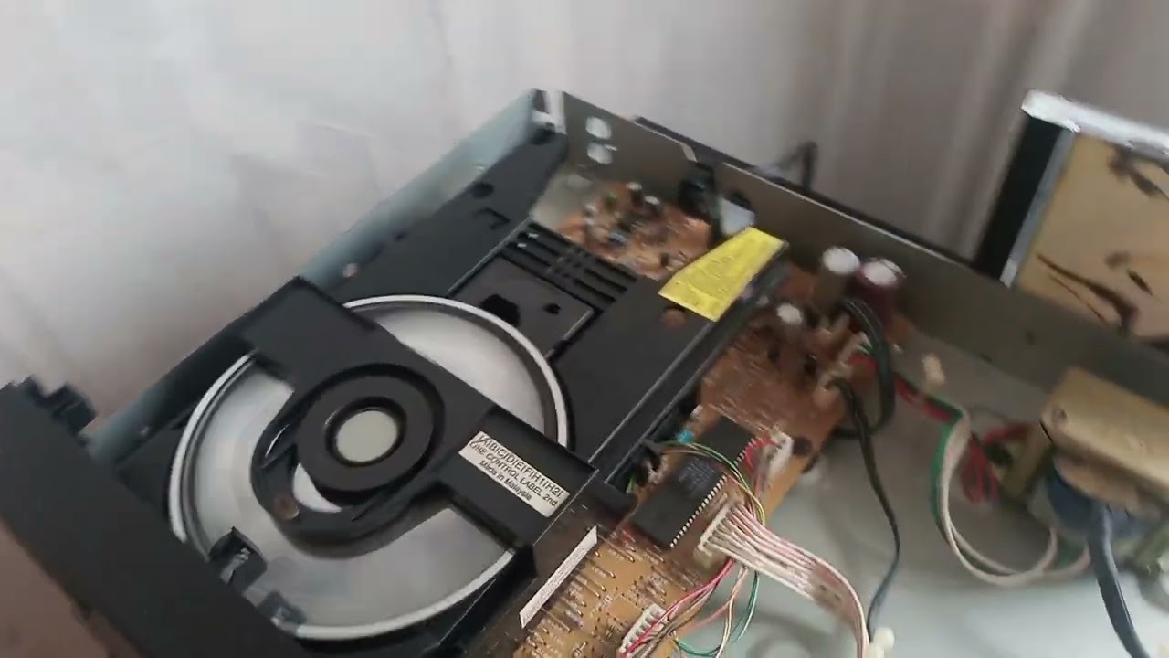 1992 CD Marantz CD 36/inside/wzmacniacz operacyjny NE 4560D